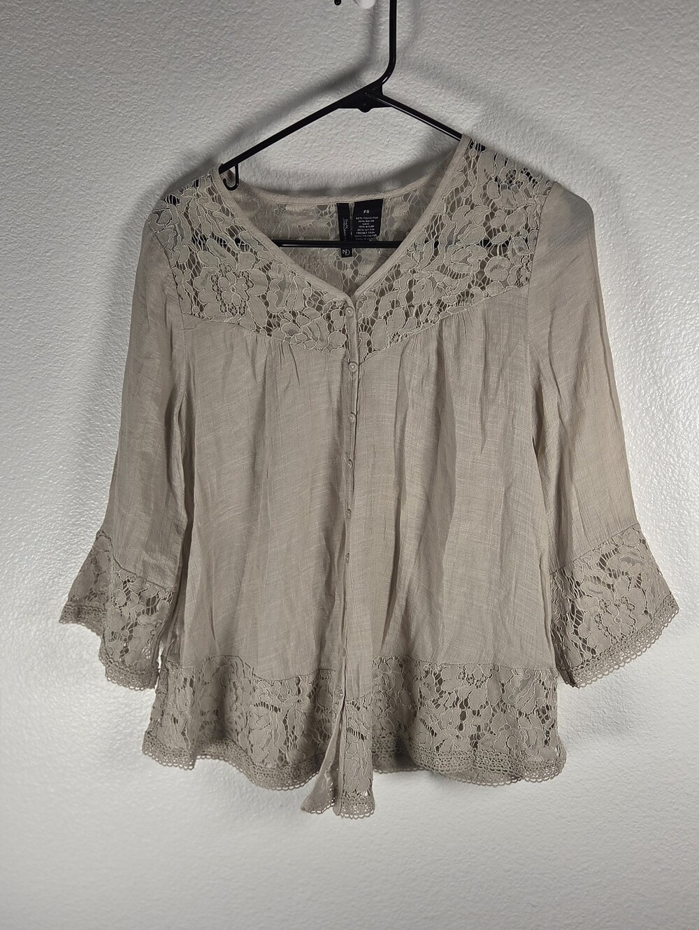 New directions Women's Size Small Petite Lace-Trim Button-Front Blouse — Cream